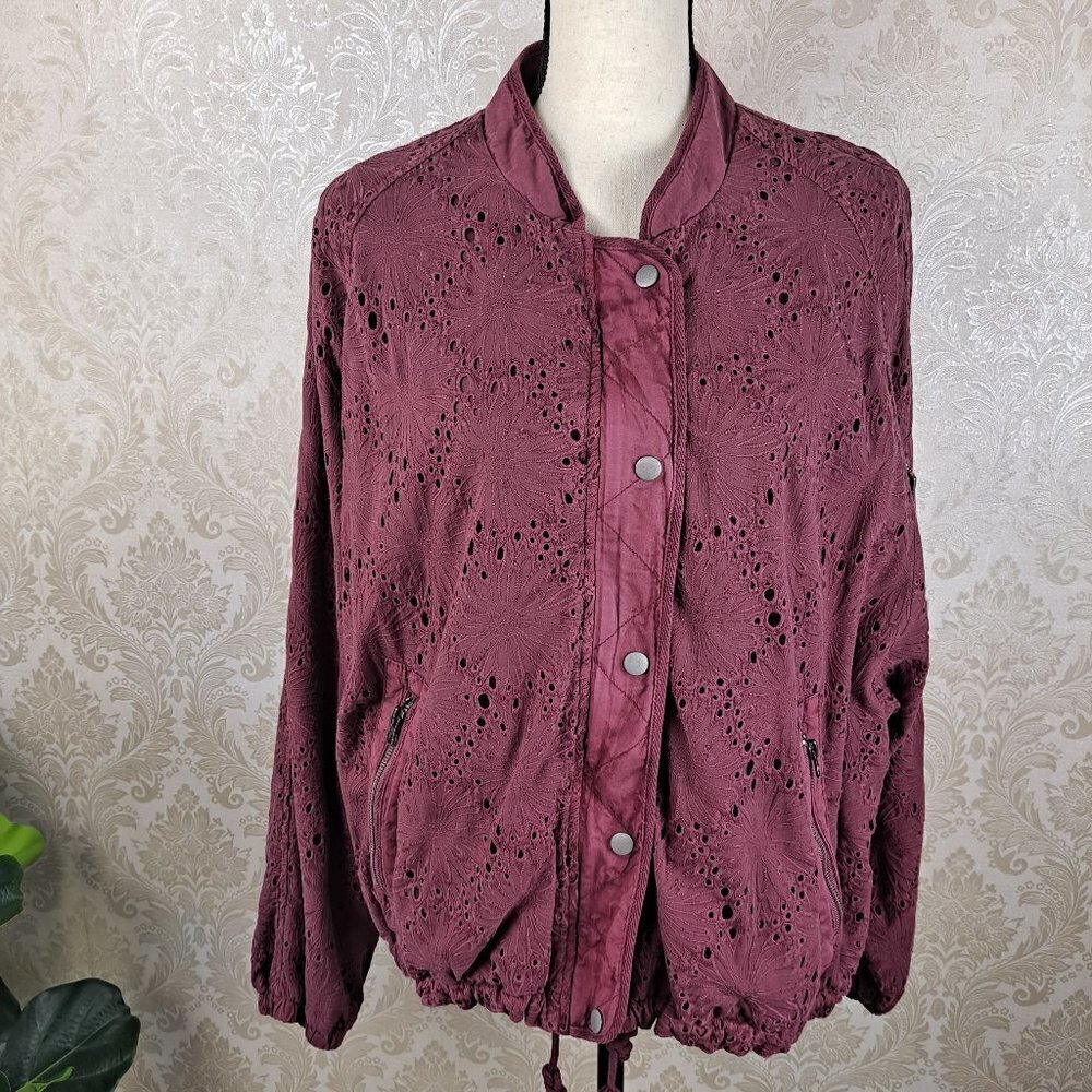 Free People Daisy Jane Size Medium Embroidered Eyelet Bomber Jacket Raspberry